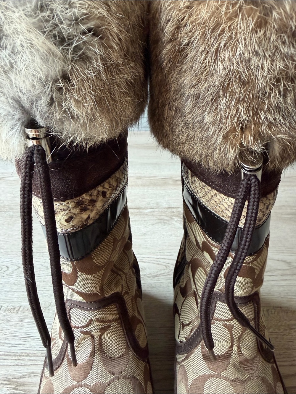 Coach Lorna Rabbit Fur Lined Winter Boots Signature Brown Size 7M - Picture 8 of 17